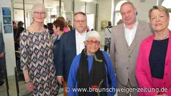 Statt Rotlichtmilieu residiert jetzt Kunst im Helmstedter Bahnhof