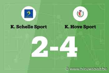 De Wasch scoort twee keer voor Hove in wedstrijd tegen Schelle Sport B
