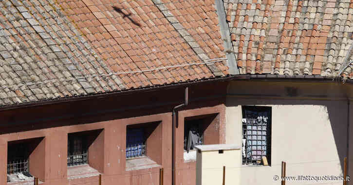 Palermo, evasione dal carcere minorile: in tre fuggono calandosi con le lenzuola