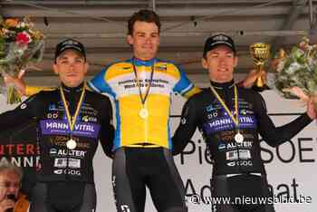 Arne Santy klopt Mathias Vanoverberghe in provinciale titelstrijd voor elite zonder contract in Heule: “Blij dat het eindelijk gelukt is”