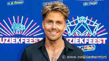 Eerste kus van Andr&eacute; Hazes verliep rampzalig: 'Tand door de lip'