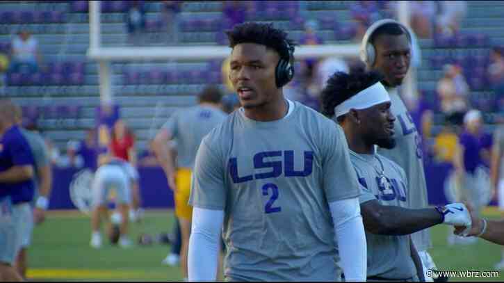 INVESTIGATIVE UNIT: LSU WR Kyren Lacy takes own life during police chase in Houston