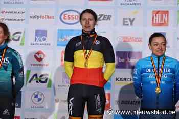 Lekke band kost Joyce Vanderbeken zege in Dusty Gravel Andenne