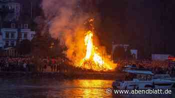 Osterfeuer in Blankenese: Warum es erst spät losgehen könnte