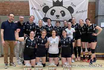 Sandrine hangt na 27 jaar volleyschoenen aan de haak: “We trouwden op vrijdag omdat het zaterdag match was”