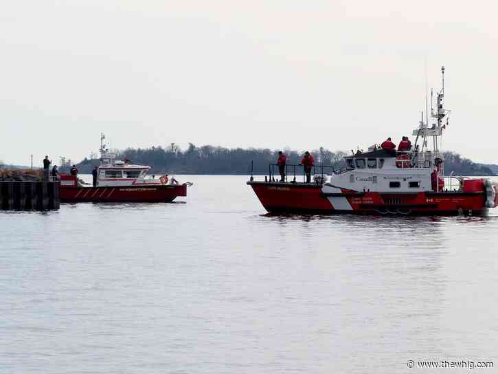 Body recovered from water along Kingston shoreline