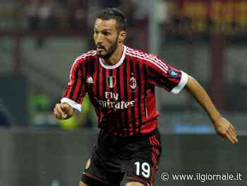 "Mi raddrizzeranno le gambe": Zambrotta si opera, cosa succede all’ex terzino