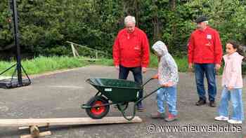 Erfgoeddag leent zich perfect voor ludieke kruiwagentocht op Noeveren in Boom