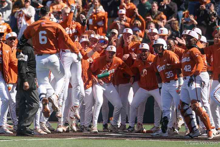 Texas Longhorns rise to top of D1Baseball.com Top 25