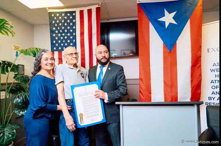 Council Member Salamanca honors 95-year-old Korean War veteran and Borinqueneer