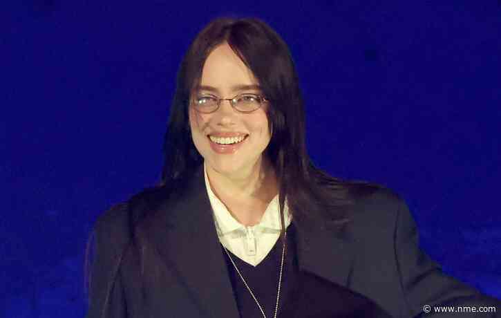 Billie Eilish says she’s “never really felt very beautiful”: “Being a woman is hard”