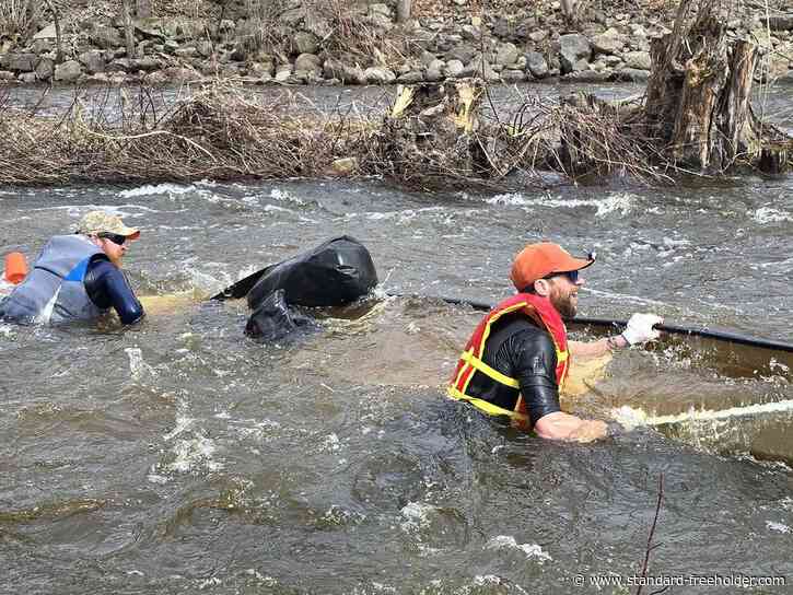 Record year for Raisin River Canoe Race