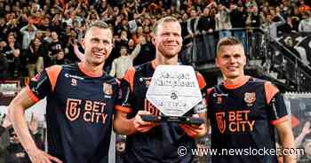 FC Volendam promoveert voor elfde keer naar de eredivisie: ‘Dit zijn allemaal topgasten’