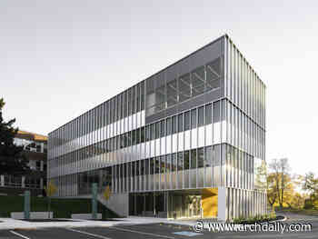 Pavillon A5 Faculty of Arts and Humanities / Saucier + Perrotte architectes