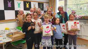 Gemeinsames Osterbasteln verbindet Generationen