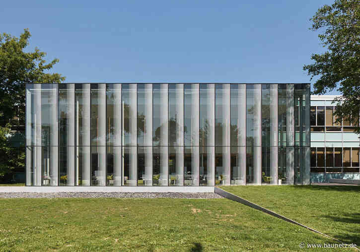 Zurück in die 1950er - Bibliotheksanbau in Toronto von RDH Architects