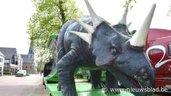 Dinosaurussen strijken neer in Pulderbos