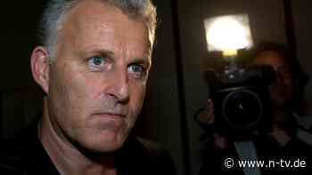 Aus der Zelle heraus agiert?: Hintermann nach Mord an Reporter de Vries in Haft