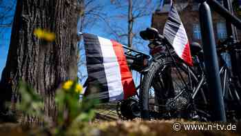 Aktiv in verbotener Vereinigung: "Reichsbürgerin" muss 2450 Euro Strafe zahlen