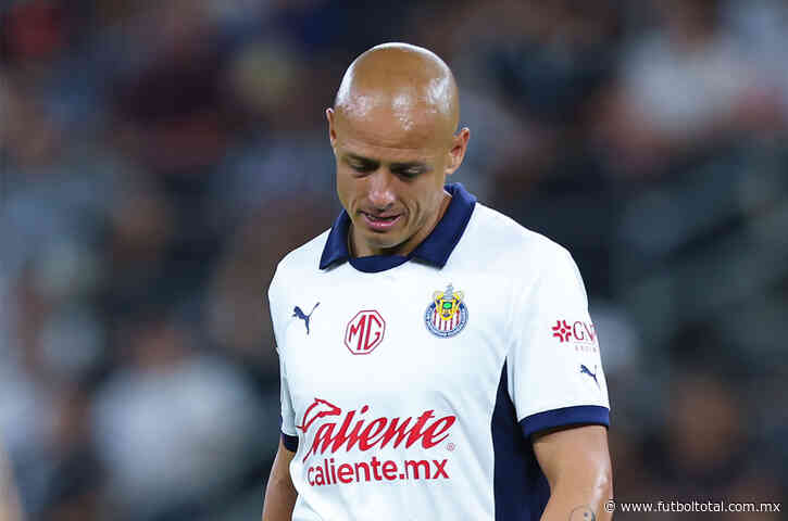 ¡Se rompe la relación! Chivas le ofrece quiere retirar a Chicharito
