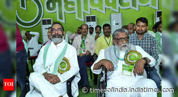 Hemant Soren appointed JMM chief, father Shibu now 'founder patron'