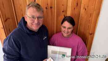 Vom Wirtshaus zum Bioland-Standort Gallenbach – was ein gloldener Regenwurm bei Häuslers macht