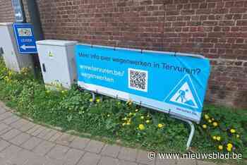 Tervuren informeert inwoners over wegenwerken met QR-codes op nadarhekken: “De laatste updates”