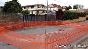 Voragine alla Borghesiana: strada chiusa