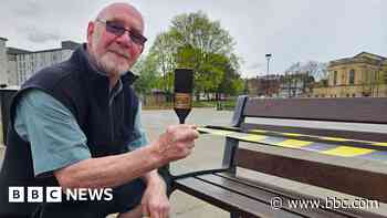 Retired builder repairs city benches for free
