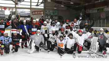 Frauenpower auf dem Eis: Vereine wollen Mädchen-Eishockeyteam aufbauen