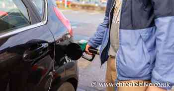 Why petrol and diesel drivers should never fill up cars just before 5pm