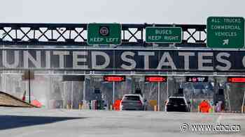 Canadian university teachers warned against travelling to the United States