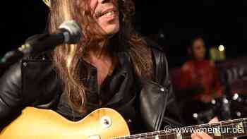 Er spielte mit Santana, Grönemeyer & Co.: Top-Musiker kommt nach Penzberg – und setzt ein Zeichen