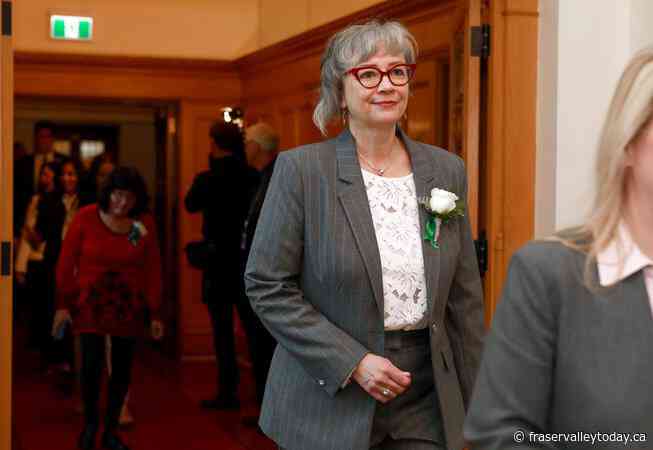 B.C. changes law to stop employers from asking for ‘unnecessary’ doctor sick notes