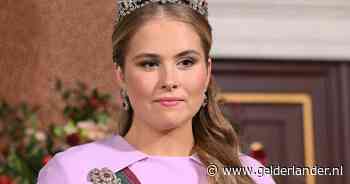 KIJK | Máxima en Amalia schitteren met diadeem bij staatsbanket voor sultan Oman