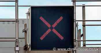 Driving theory teacher shares what to do if all motorway lanes close at same time