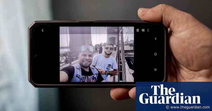 Ice deports Venezuelan teen despite reportedly knowing he was not a target