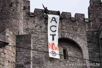 Klimaatactivisten ‘bezetten’ Gravensteen: “Haal het klimaatbeleid uit de vergeetput”