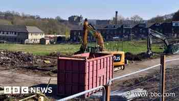 'No evidence' of castle on homes site - developer
