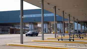 Nearly 900,000 fewer people went to the U.S. in March as cross-border travel plummets