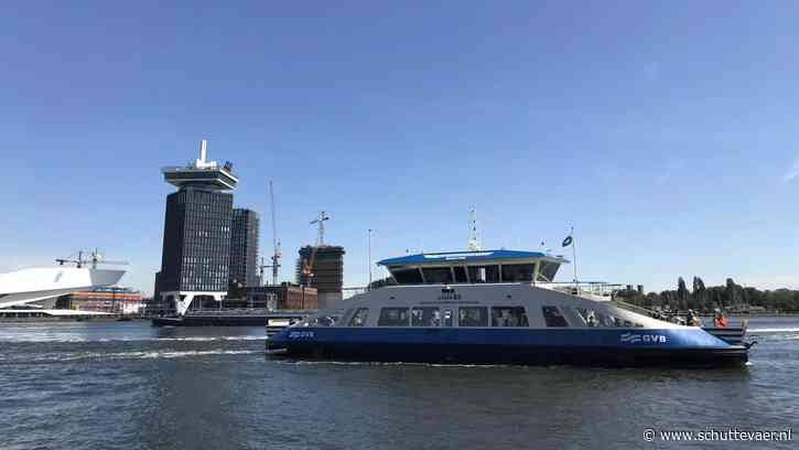 Amsterdam schrijft aanbesteding uit voor elektrische veerponten