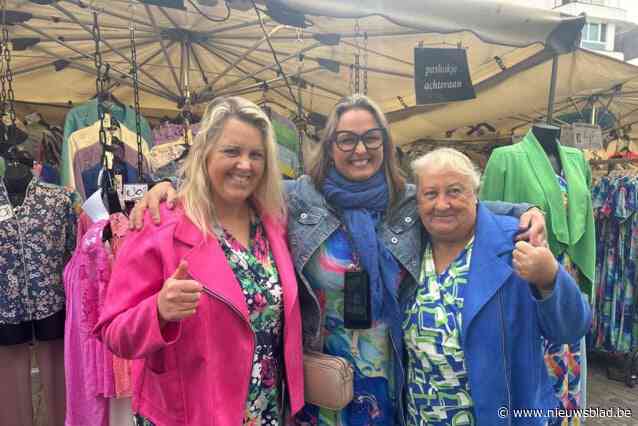 Conny (50) is al 25 jaar marktkraamster en ontwerpt haar eigen kleren: “Voor minder mobiele mensen lever ik zelfs aan huis”