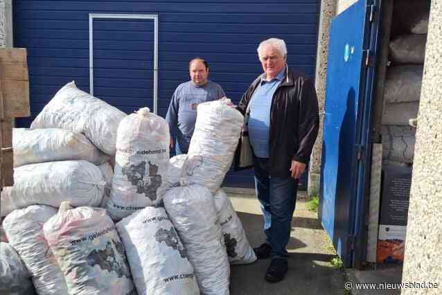 Vrije Gepensioneerdenbond Pepingen vult 35 grote zakken met flesdopjes