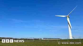 Council approves plans for taller wind turbine