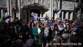 Urteil in Großbritannien: Gleichstellung gilt nicht für Transfrauen