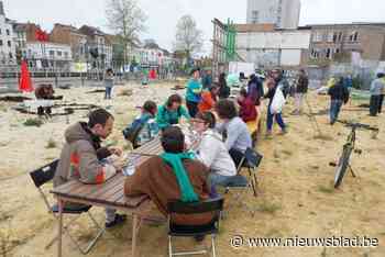 Molenbekenaren willen groene ontmoetingsplek in plaats van nieuwbouwproject en organiseren buurtfeest