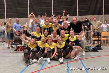 VOLLEYBABBELS. Vrouwen van Lowavol vieren kampioenschap in Promo 2: “We hadden nooit rekening gehouden met de titel”