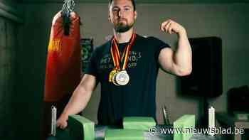 Bilzenaar pakt meteen na comeback Belgische titel armworstelen: “De prijzenpot? Vier waardebonnen van 25 euro”