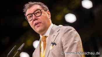 Ukraine-Liveblog: ++ Ukrainischer Botschafter kritisiert Kriegsgedenken mit Russland ++