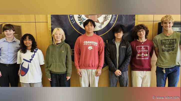 Eight Baton Rouge Magnet High students honored as 'superstars' after earning perfect ACT scores